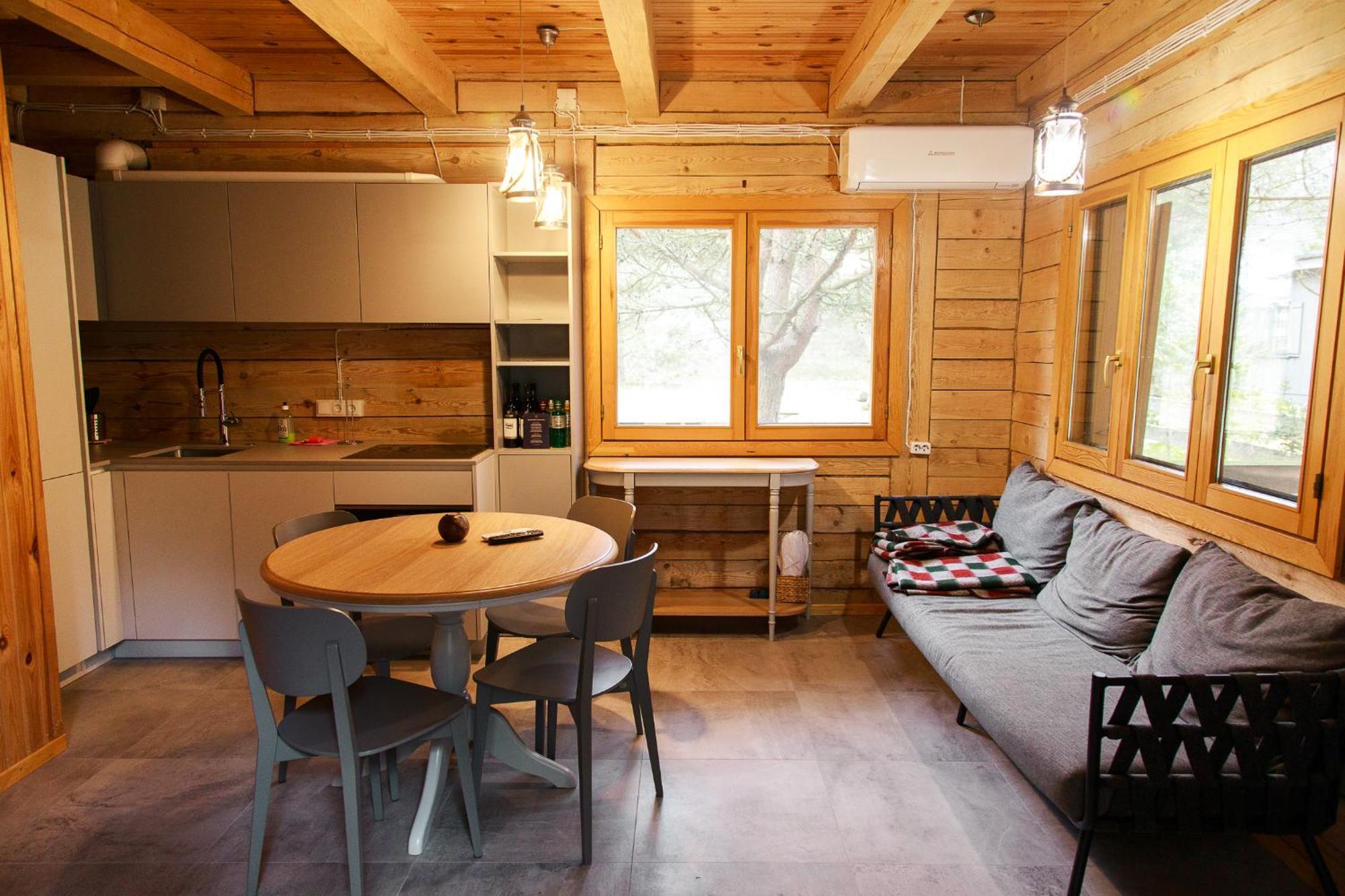 Roze Guest Houses Sklandas Bernāti 외부 사진
