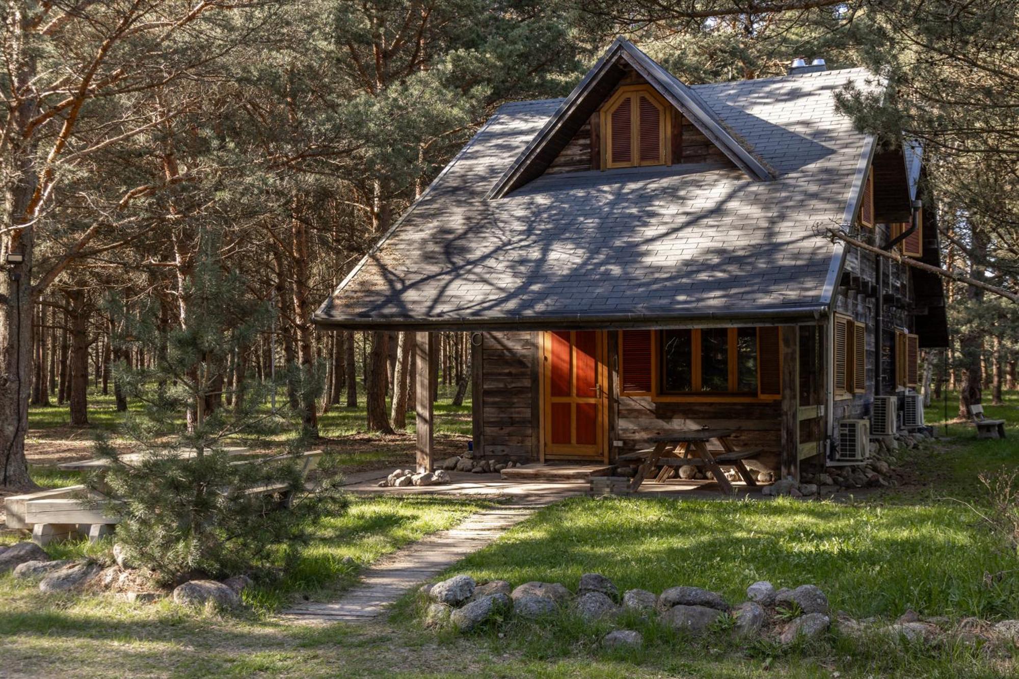 Roze Guest Houses Sklandas Bernāti 외부 사진