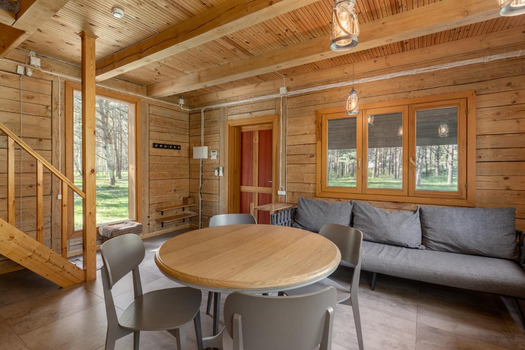 Roze Guest Houses Sklandas Bernāti 외부 사진